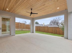 9514  Still Creek Lane , Dallas Texas 75238