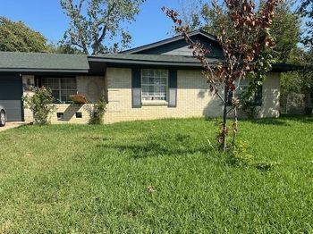 2322  Halifax Drive 