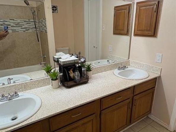 3647 W Northgate Drive  156, Irving Texas 75062