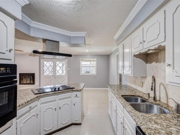 7324  Vanessa Drive , Fort Worth Texas 76112