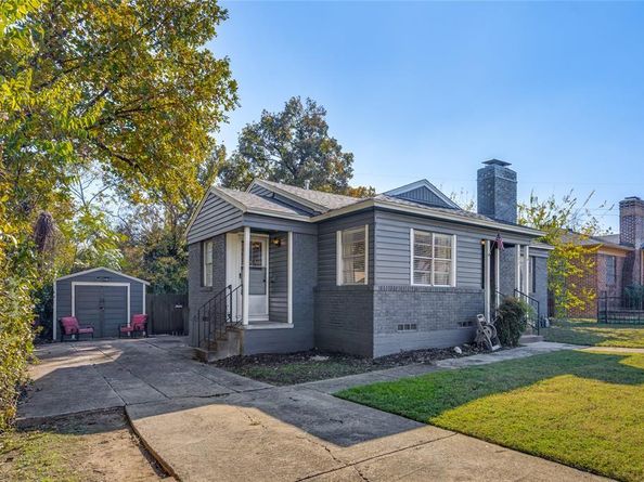 702  Reverchon Drive , Dallas Texas 75211