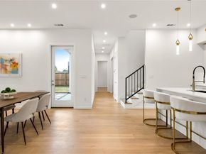 824  McBroom Street , Dallas Texas 75212