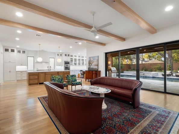 5019  Lark Lane , Dallas Texas 75209