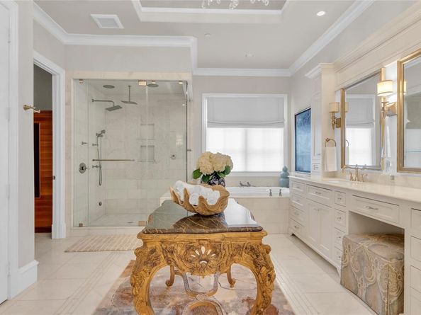 4220  Park Lane , Dallas Texas 75220