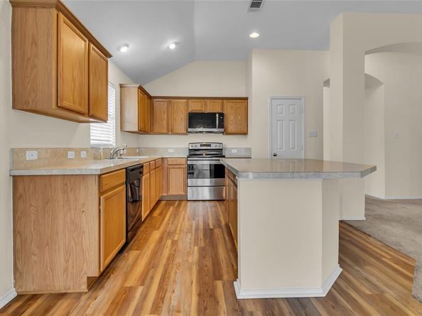2433  Forest Creek Drive , Fort Worth Texas 76123