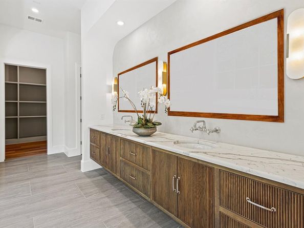 5925  Williamstown Road , Dallas Texas 75230