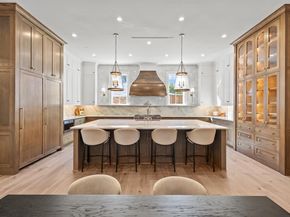 5925  Williamstown Road , Dallas Texas 75230