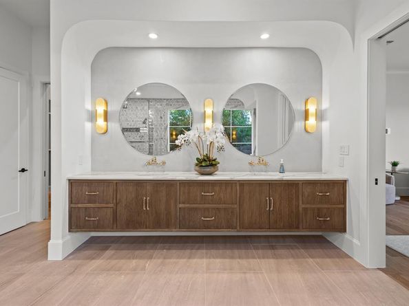 5925  Williamstown Road , Dallas Texas 75230