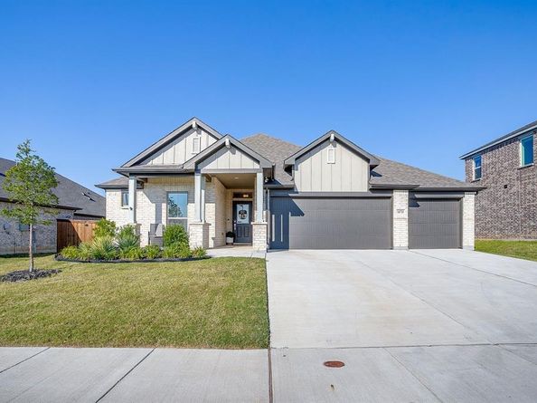 14733  Wagon Train Trail , Fort Worth Texas 76052