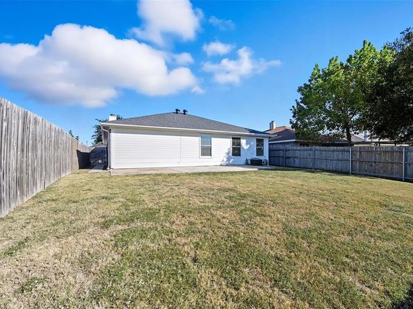8057  Summer Sun Drive , Fort Worth Texas 76137