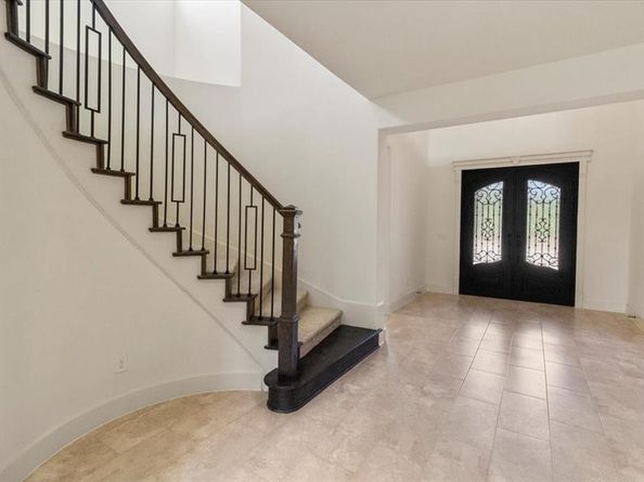 929  Ryed Lane , Fort Worth Texas 76120