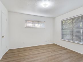 7415-7417  Walling Lane , Dallas Texas 75231