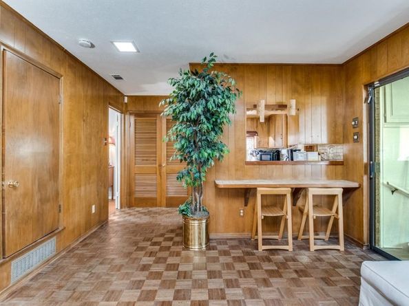 7415-7417  Walling Lane , Dallas Texas 75231