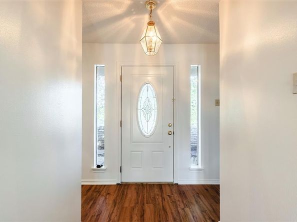 1917  Rock Creek Drive , Grand Prairie Texas 75050