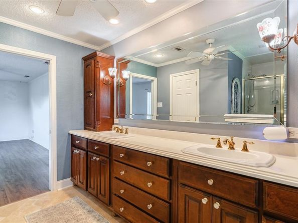 1917  Rock Creek Drive , Grand Prairie Texas 75050