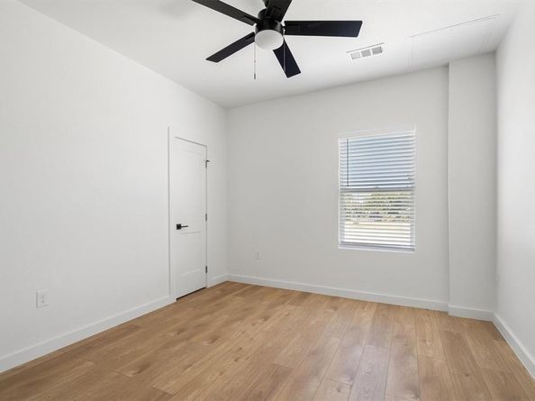 508 S OConnor Road , Irving Texas 75060