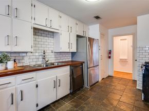 1207  Cascade Avenue , Dallas Texas 75224