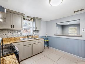 313  Byron Street , Fort Worth Texas 76114