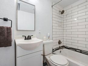 313  Byron Street , Fort Worth Texas 76114