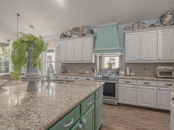 1509  Conner Way , Lantana Texas 76226