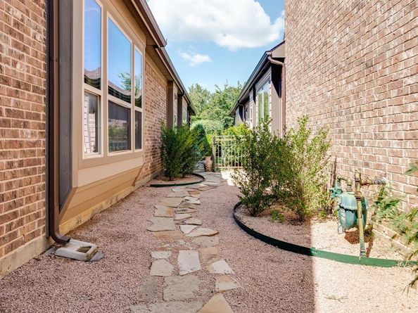 1509  Conner Way , Lantana Texas 76226