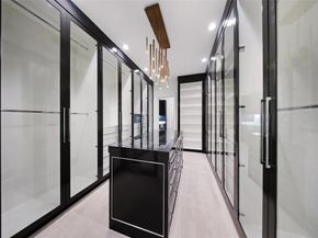 32  Devonstone Place , Dallas Texas 75248