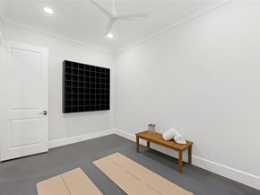 32  Devonstone Place , Dallas Texas 75248