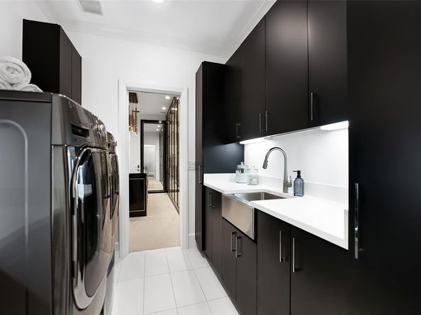 32  Devonstone Place , Dallas Texas 75248