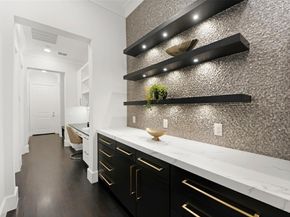 32  Devonstone Place , Dallas Texas 75248