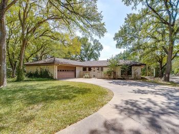 8605  Marys Creek Drive 