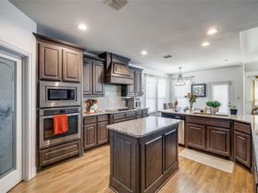 1344  Mountain View Lane , Kennedale Texas 76060