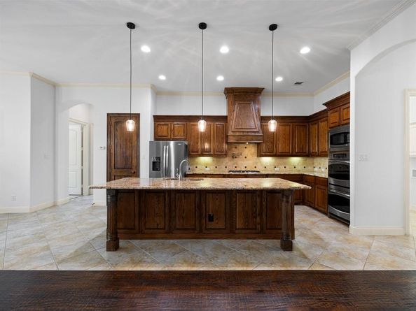 2229  Alisa Lane , Trophy Club Texas 76262