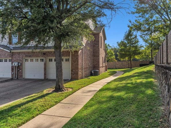 2710  Denali Park Drive , Grand Prairie Texas 75050