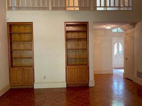 1412  Hyde Park Lane , Arlington Texas 76015