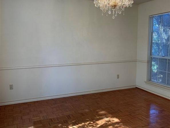 1412  Hyde Park Lane , Arlington Texas 76015