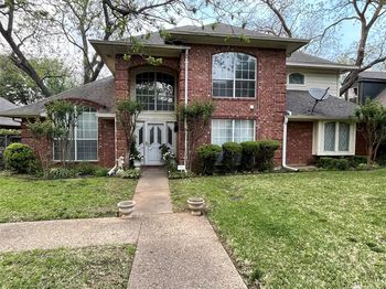 1412  Hyde Park Lane 