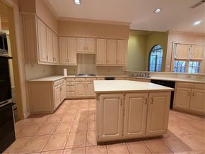 2  Hallshire Court , Dallas Texas 75225