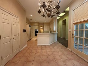2  Hallshire Court , Dallas Texas 75225