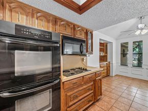 1444  Marlene Place , DeSoto Texas 75115