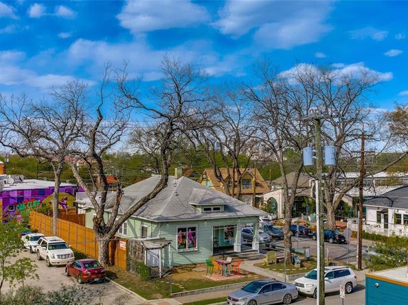 410  Melba Street  3, Dallas Texas 75208