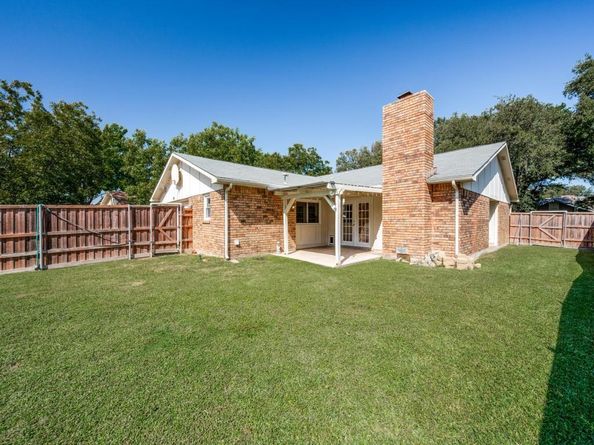5044  Brandenburg Lane , The Colony Texas 75056