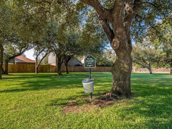 2739  Harbinger Lane , Dallas Texas 75287