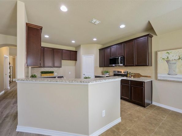 1821  Christopher Creek  , Little Elm Texas 75068