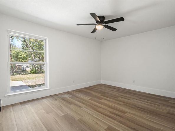 241  Wesley Drive , DeSoto Texas 75115