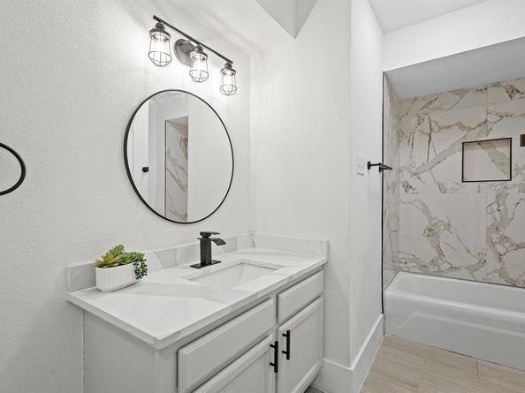 241  Wesley Drive , DeSoto Texas 75115