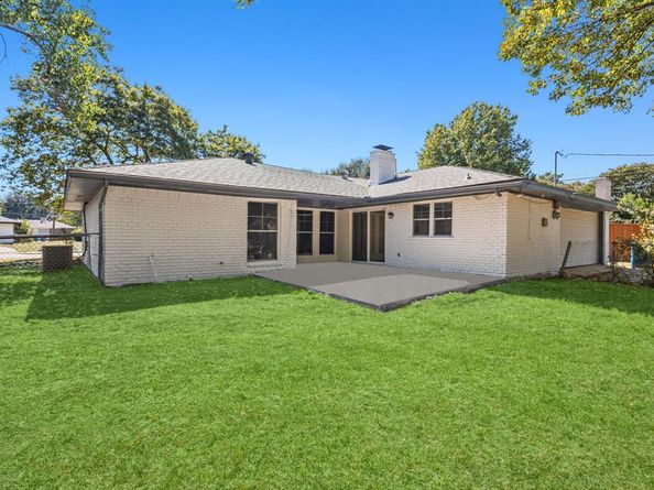 241  Wesley Drive , DeSoto Texas 75115