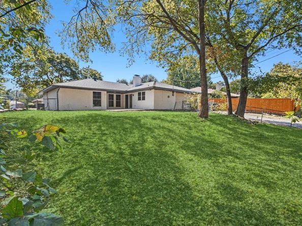 241  Wesley Drive , DeSoto Texas 75115