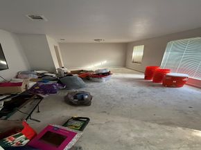 655 W Pentagon Parkway , Dallas Texas 75224