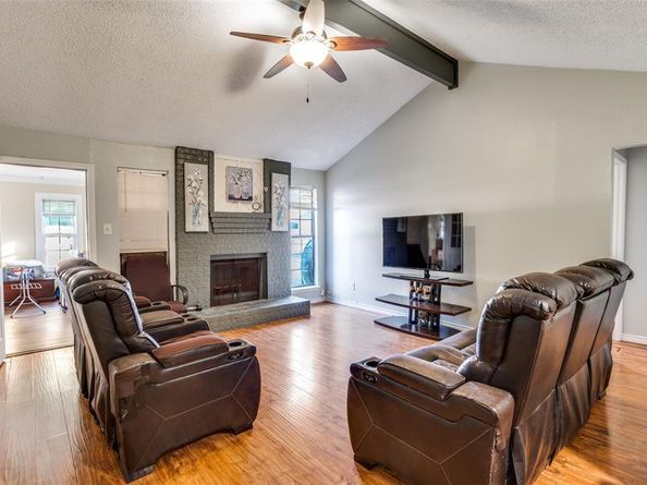 5315  Umbrella Pine Court , Arlington Texas 76018