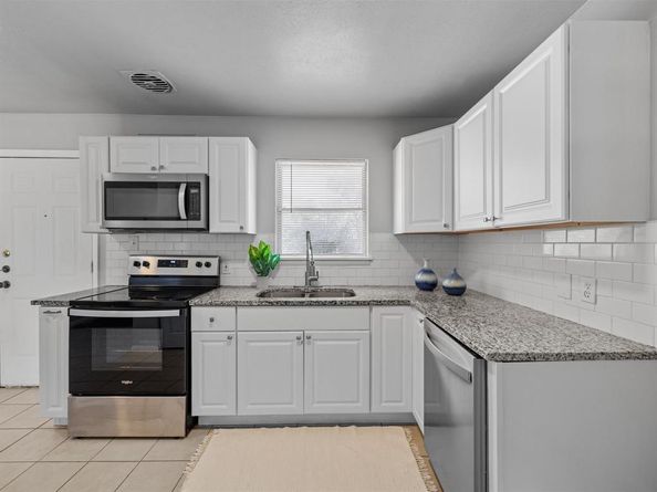 3509  Fortner Way , Fort Worth Texas 76116